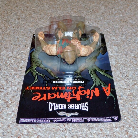 2018 Funko Savage World Horror A Nightmare on Elm Street Freddy Krueger MOC New - Picture 8 of 10